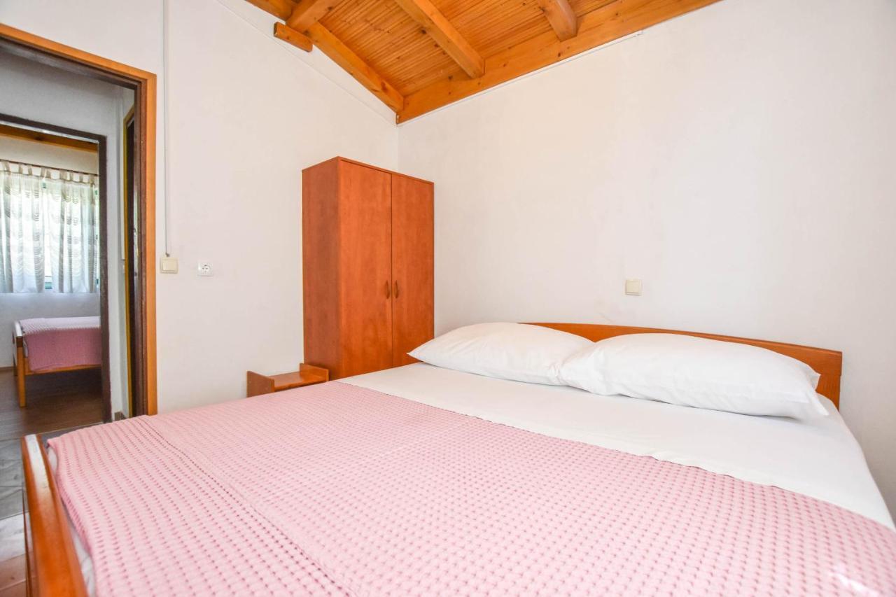 Willa House Oliva Tkon Zewnętrze zdjęcie
